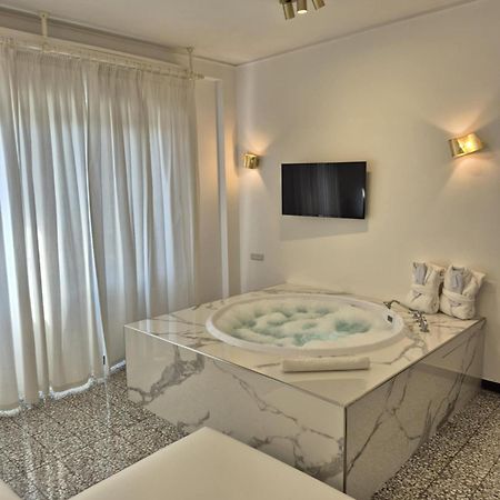 Eveline Portosole Hotel San Remo Kültér fotó